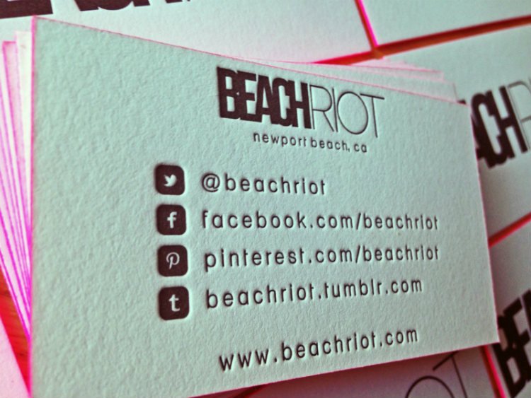 Eight Awesome Examples Of Social Media Business Cards