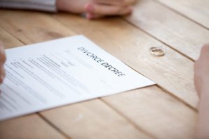 divorce coronaviurs
