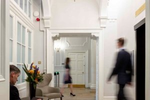smes lockdown office